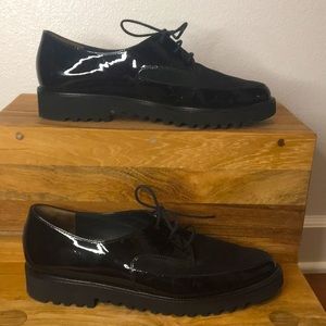 Paul Green women’s lug sole oxford.  Size 9.